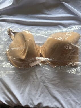 Victoria's Secret Nude Convertible Bra